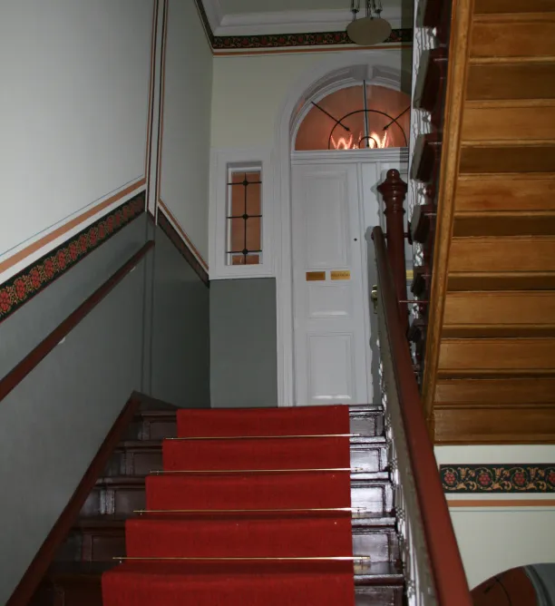 Wanddekorationen eines Treppenhauses